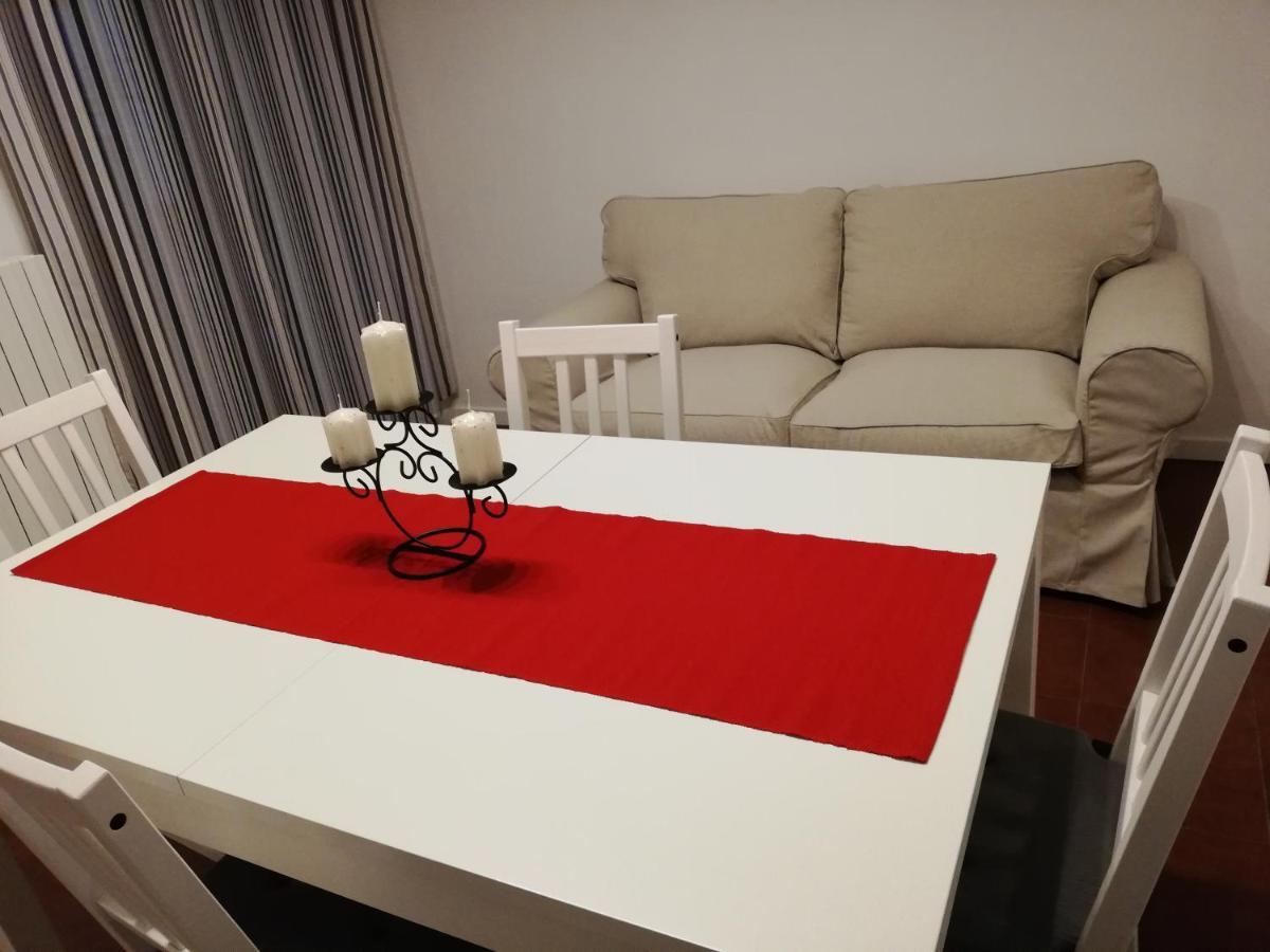 ノヴァーラDavide & Mary Friendly Houseアパートメント エクステリア 写真